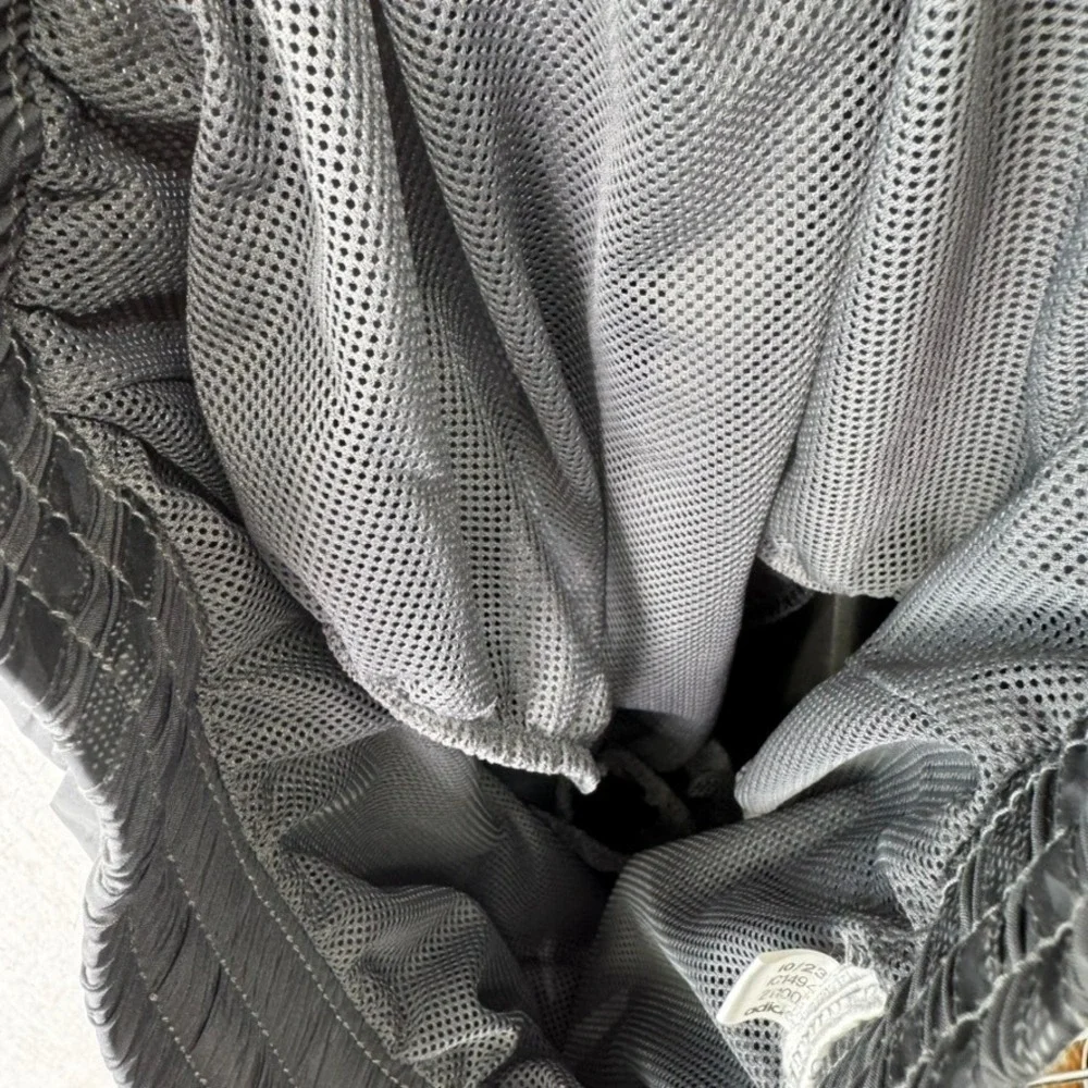 Adidas Mens Grey Stripe Athletic Training Shorts Size Medium Mesh Lined